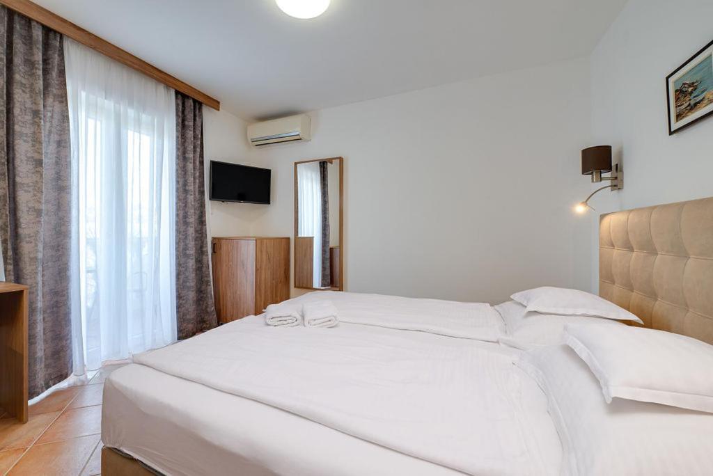 Bed&Breakfast Došen II Baška Exterior foto